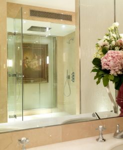 The Goring_The Royal Suite - Master Bedroom Ensuite Bathroom